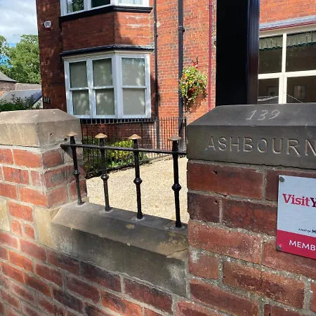 Ashbourne House 4*