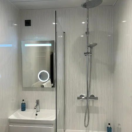 Ashbourne House فندق مبيت وإفطار