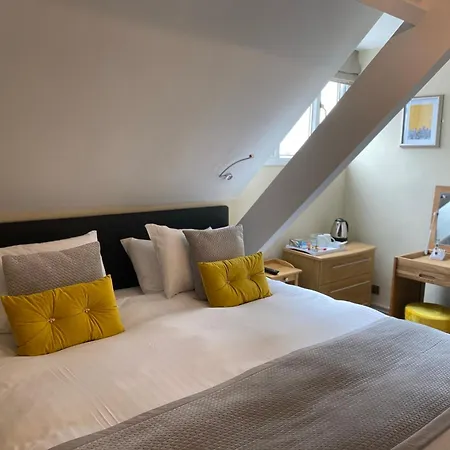 Frühstückspension Ashbourne House 4*
