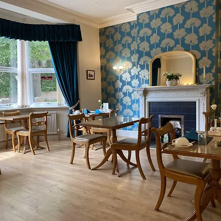Panzió Ashbourne House 4*