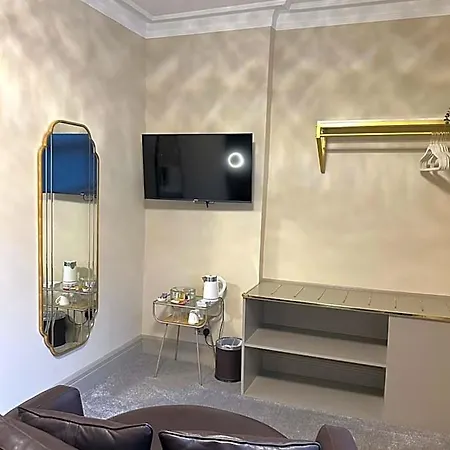 Ashbourne House B&B