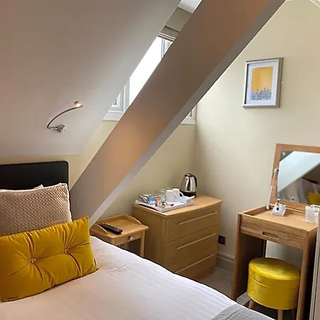 Couette-café Ashbourne House