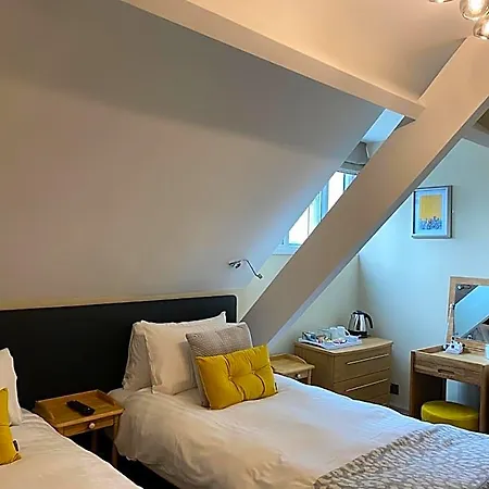 Ashbourne House Couette-café 4*