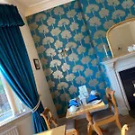 Ashbourne House 4* York