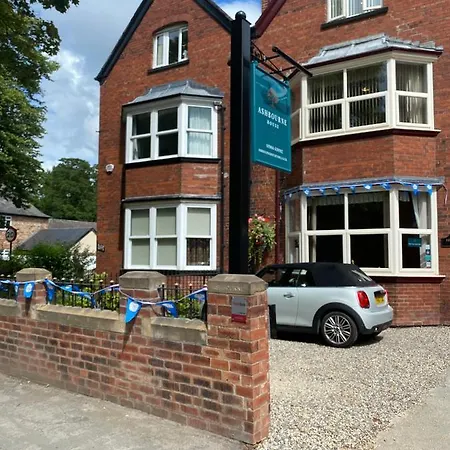 Bed & Breakfast Ashbourne House