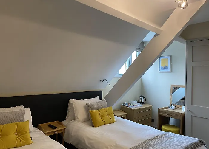 阿什伯恩酒店 4*